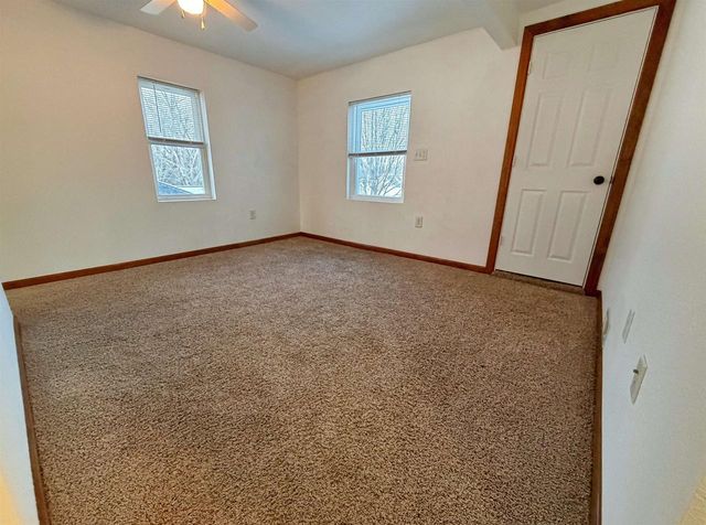 926 EASTMAN STREET, Oshkosh, WI 54901