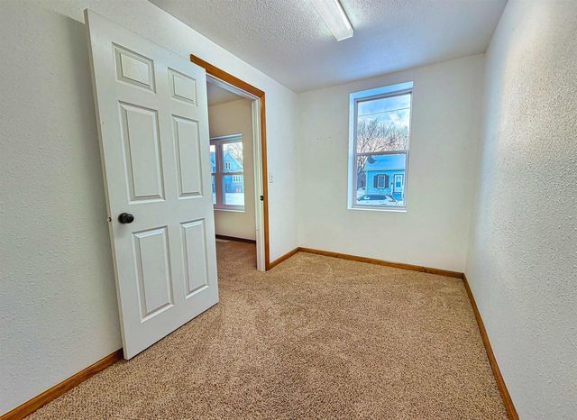 926 EASTMAN STREET, Oshkosh, WI 54901