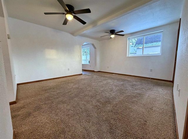 926 EASTMAN STREET, Oshkosh, WI 54901