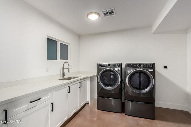 4735 N 24TH Street, Phoenix, AZ 85016
