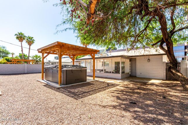 4735 N 24TH Street, Phoenix, AZ 85016