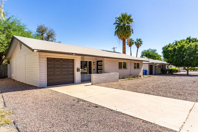 4735 N 24TH Street, Phoenix, AZ 85016