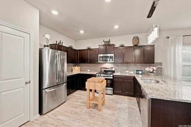 6007 Akin Quay, San Antonio, TX 78261