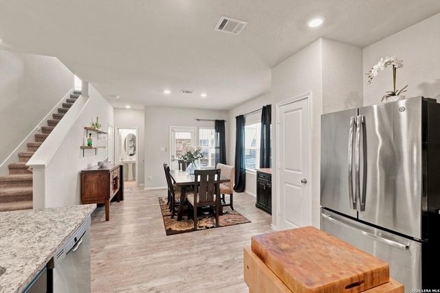 6007 Akin Quay, San Antonio, TX 78261