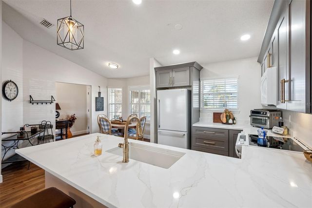 2500 COURTLAND BOULEVARD, Deltona, FL 32738