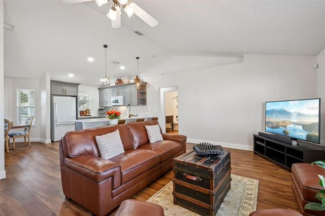 2500 COURTLAND BOULEVARD, Deltona, FL 32738