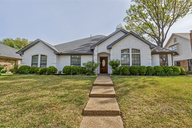 10220 Shadow Way, Dallas, TX 75243