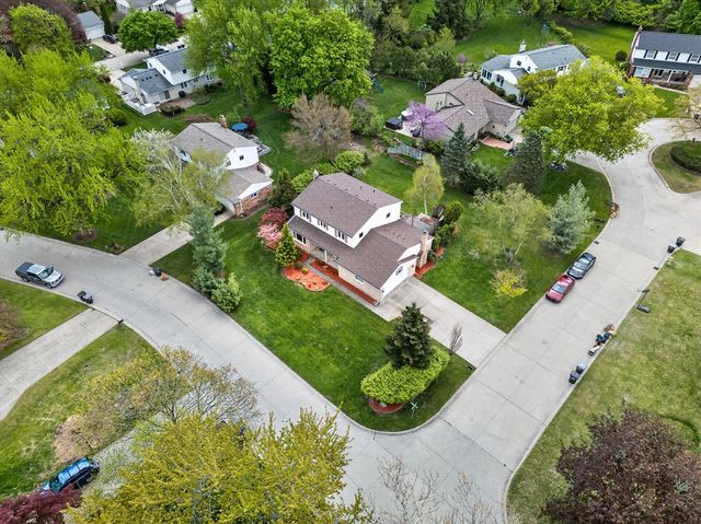 42231 Ladywood Drive, Northville, MI 48168