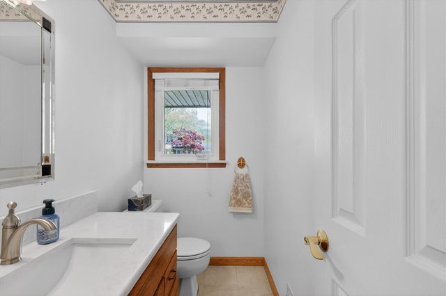 42231 Ladywood Drive, Northville, MI 48168