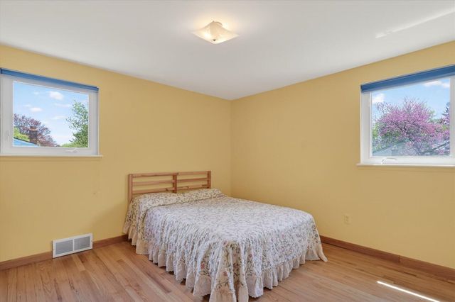 42231 Ladywood Drive, Northville, MI 48168
