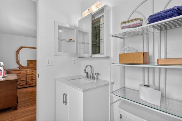 42231 Ladywood Drive, Northville, MI 48168