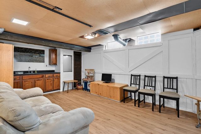 42231 Ladywood Drive, Northville, MI 48168