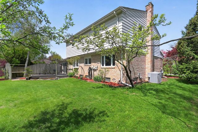 42231 Ladywood Drive, Northville, MI 48168