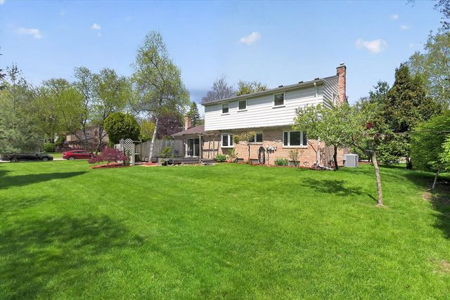 42231 Ladywood Drive, Northville, MI 48168