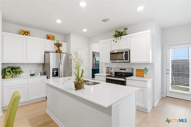 149 Cutleaf Cove 31, San Marcos, TX 78666