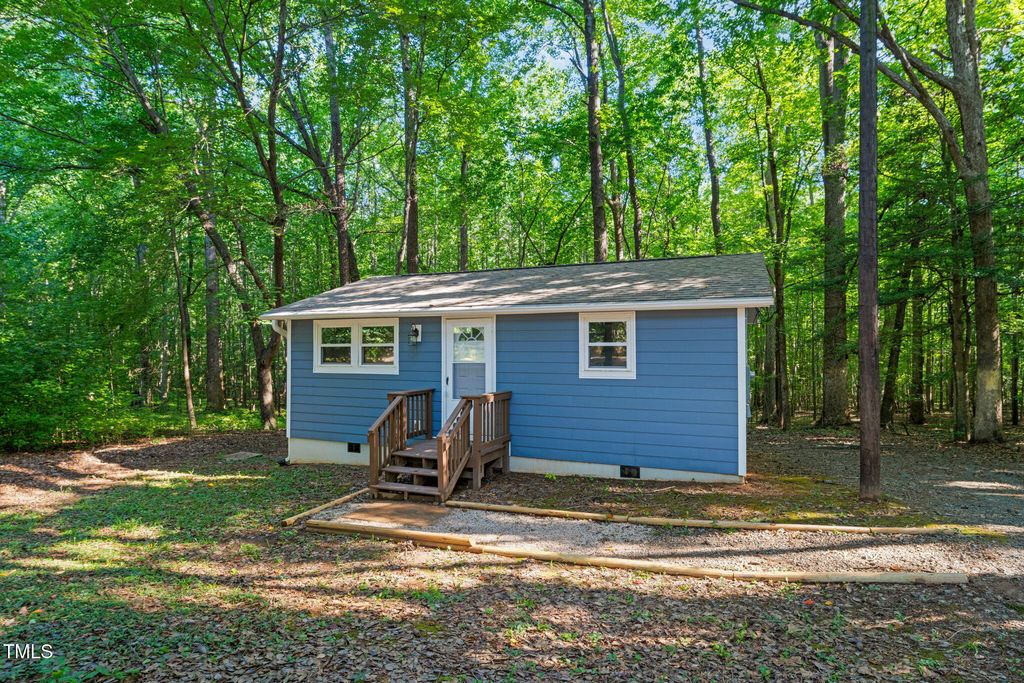 5500 Bobbitt Road, Apex, NC 27539