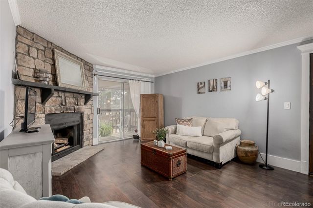 1863 S Pitkin Circle B, Aurora, CO 80017