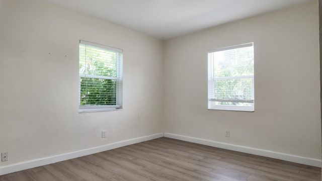 720 S 11th Street, Lantana, FL 33462