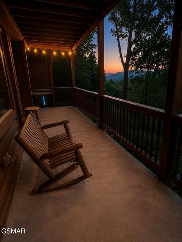 3085 Perry Circle Road, Sevierville, TN 37862