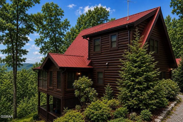 3085 Perry Circle Road, Sevierville, TN 37862