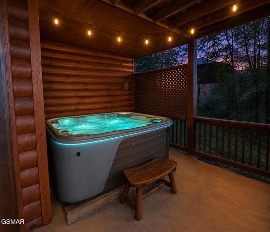 3085 Perry Circle Road, Sevierville, TN 37862
