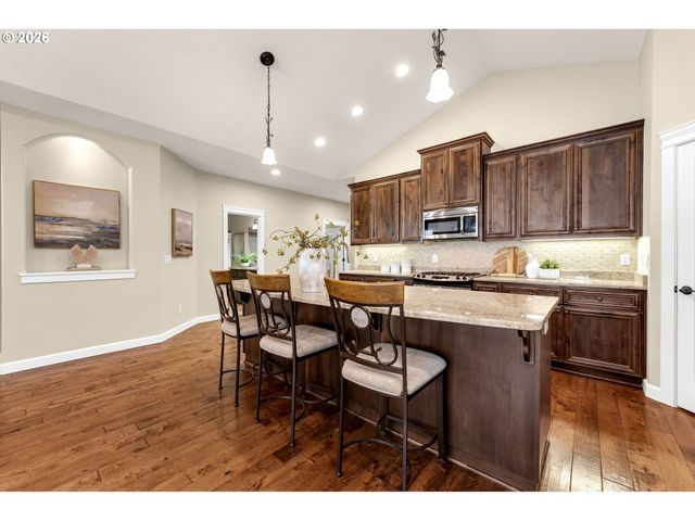 12511 Ne 23RD Ave, Vancouver, WA 98686