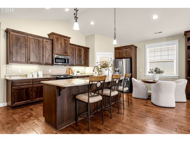 12511 Ne 23RD Ave, Vancouver, WA 98686