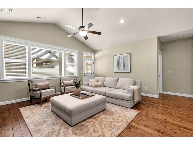 12511 Ne 23RD Ave, Vancouver, WA 98686