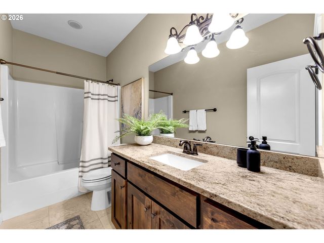 12511 Ne 23RD Ave, Vancouver, WA 98686