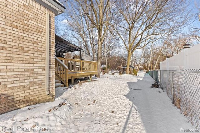 2931 Wisconsin Road, Troy, MI 48083