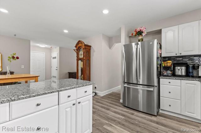 2931 Wisconsin Road, Troy, MI 48083