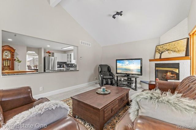 2931 Wisconsin Road, Troy, MI 48083