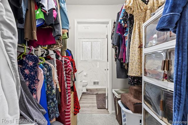 2931 Wisconsin Road, Troy, MI 48083