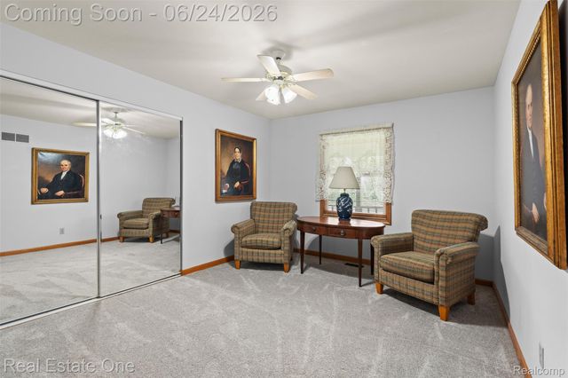 20920 McKishnie Street, Clinton Charter Township, MI 48035