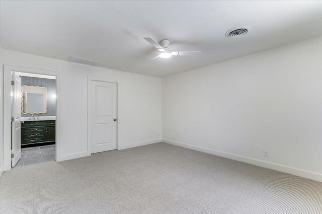 7966 E Dublin Ct, Wichita, KS 67206