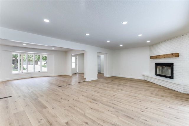 7966 E Dublin Ct, Wichita, KS 67206