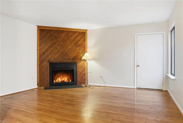 411 Turnbridge CLS, Virginia Beach, VA 23452