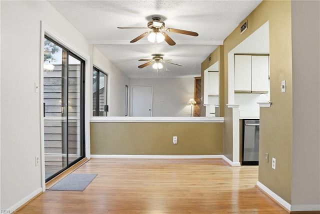 411 Turnbridge CLS, Virginia Beach, VA 23452