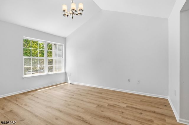 55 Heritage Ct, Montville Twp., NJ 07082