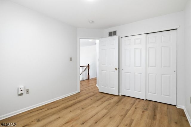 55 Heritage Ct, Montville Twp., NJ 07082