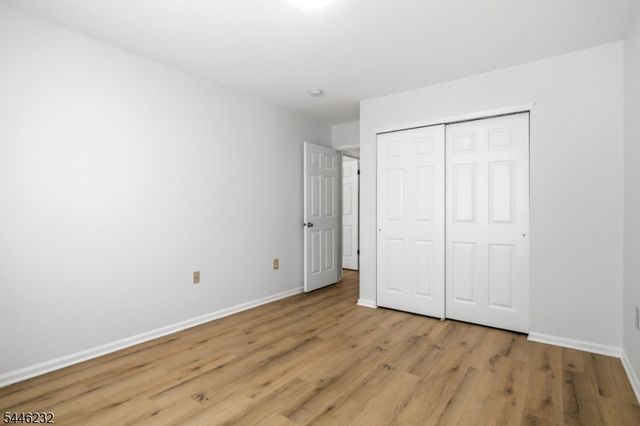 55 Heritage Ct, Montville Twp., NJ 07082