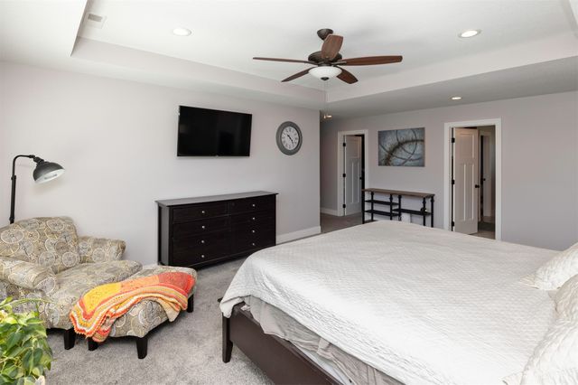 17454 Aurora Drive, Clive, IA 50325