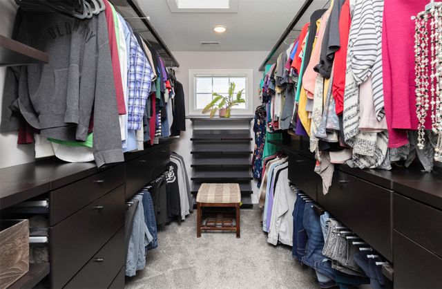 17454 Aurora Drive, Clive, IA 50325