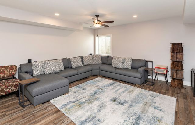 17454 Aurora Drive, Clive, IA 50325