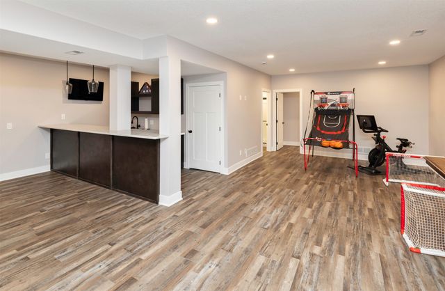 17454 Aurora Drive, Clive, IA 50325