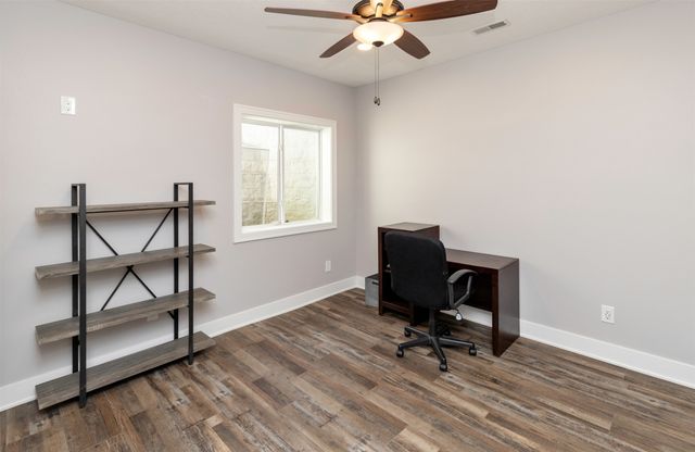 17454 Aurora Drive, Clive, IA 50325