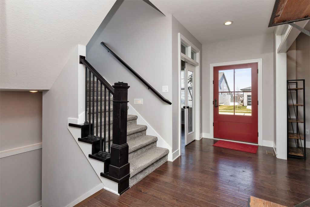 17454 Aurora Drive, Clive, IA 50325