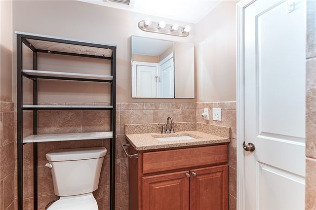 121 Tupelo Road, South Kingstown, RI 02879