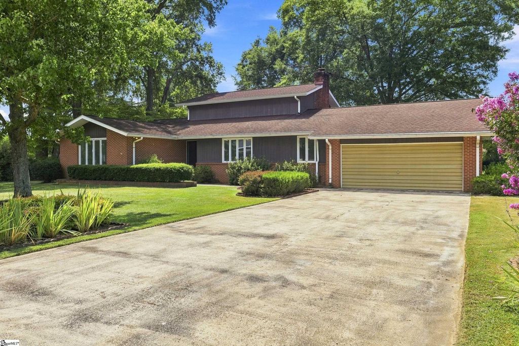 2901 Echo Trail, Anderson, SC 29621