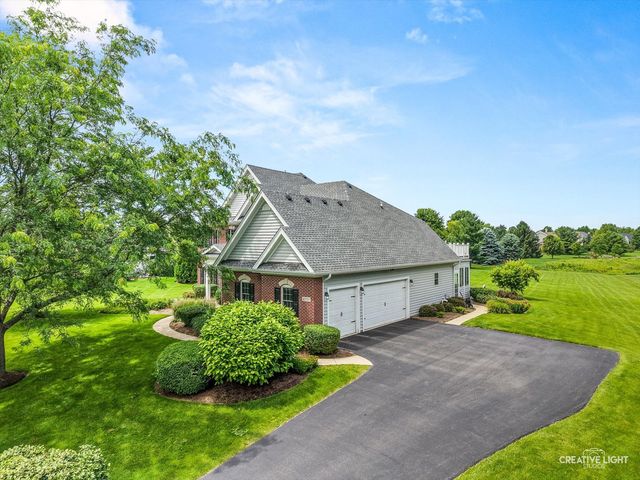 40W850 Stonecrest Drive, Elgin, IL 60124